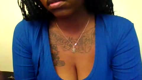 Snapshot of mistressroxxxy chatting on October 29, 10:56 pm mistressroxxxy online show from October 29, 10:56 pm