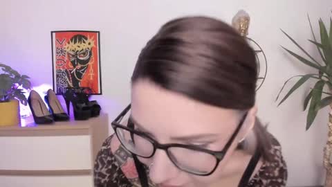 Snapshot of mistresssandy chatting on December 20, 2:49 pm SANDY online show from December 20, 2:49 pm
