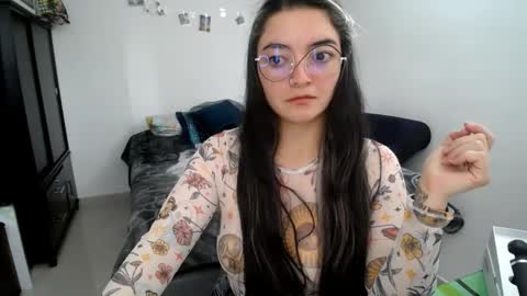 Sam online show from September 20, 2:15 pm