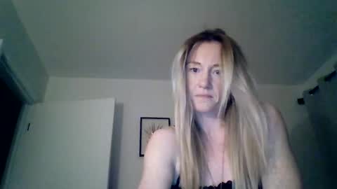 mockingbirds91 online show from April 20, 2:14 am