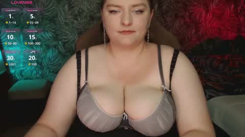 moisofi online show from July 5, 8:36 pm