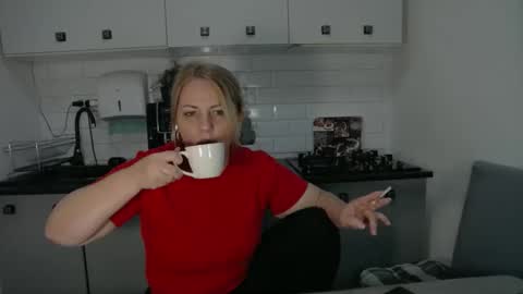 erika online show from September 29, 9:58 am