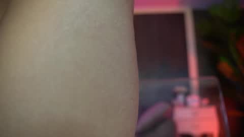 Moly online show from April 18, 5:32 am