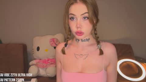 Molly dose online show from October 26, 7:20 pm