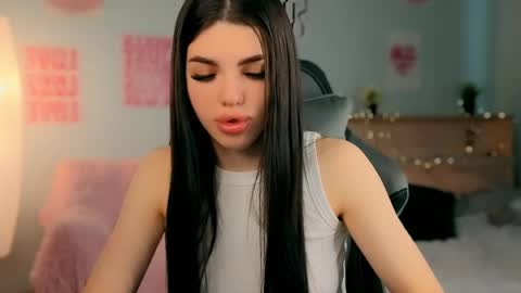 Molly online show from April 8, 4:25 am