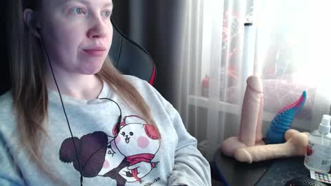 I have new photos come and see with love Molly online show from March 8, 8:40 am