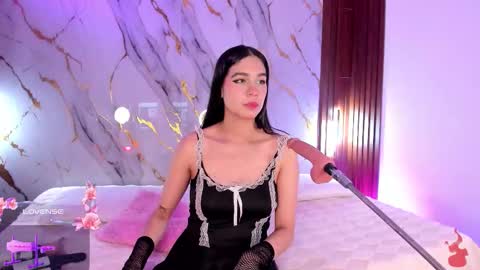 New girl Emily Valentina  Michelle online show from March 1, 8:30 pm