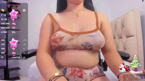 MOLLY online show from November 26, 7:37 pm