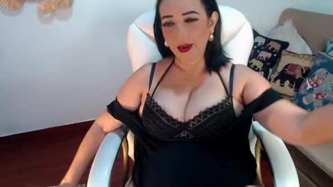 Sara online show from October 11, 12:59 am