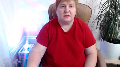 Mommy99X online show from December 3, 7:00 pm