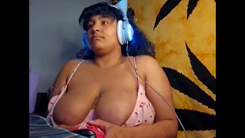 Mommy bubbles online show from March 2, 2:33 am