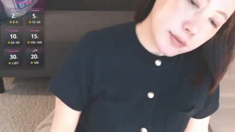 Momo online show from June 22, 3:25 am