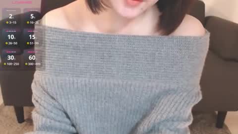 Momo online show from November 25, 10:43 pm