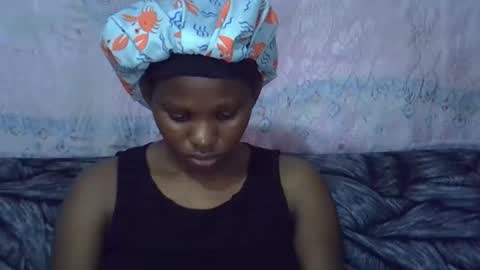 momsdoll online show from April 8, 7:21 am