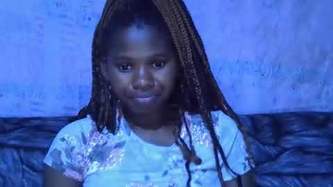 momsdoll online show from January 18, 3:41 pm