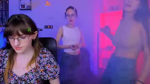 Mona  online show from November 5, 9:53 pm