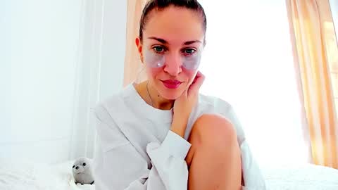 Mona online show from February 23, 6:33 am