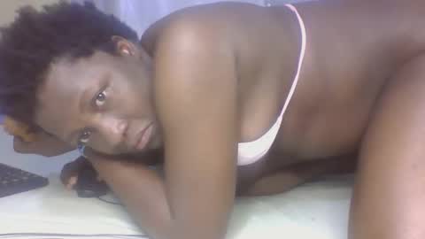 monalisaah online show from September 28, 8:25 pm