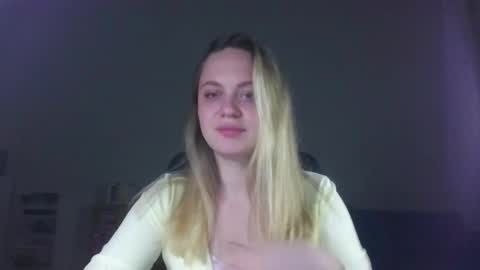 monarise online show from March 28, 7:46 pm