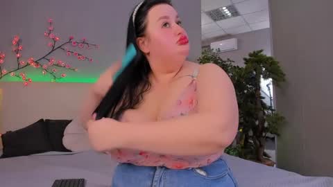 Monica online show from March 20, 2:55 pm