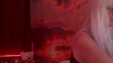 Snapshot of monicutex chatting on September 12, 1:06 am Monika online show from September 12, 1:06 am