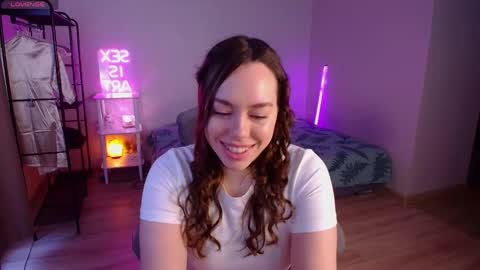  Monroe    Please dont forger to follow me  online show from April 8, 7:43 am