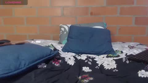 Luisa online show from April 18, 3:14 pm