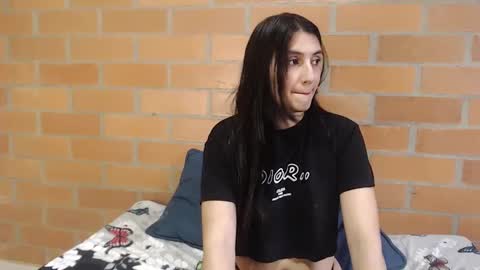 Luisa online show from February 23, 2:05 pm