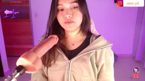 bell  online show from February 12, 4:03 am