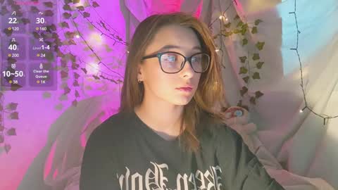 Dana online show from December 4, 9:07 am