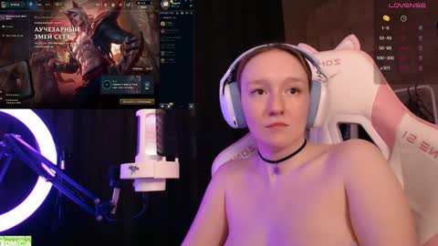 Snapshot of moonlish_siren chatting on February 28, 9:12 pm Katrin online show from February 28, 9:12 pm