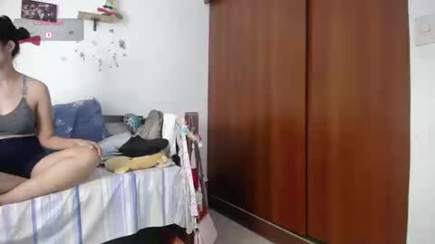 moonlunita online show from September 9, 6:08 pm