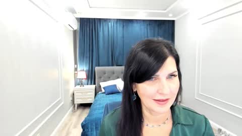 Ask me  online show from November 28, 3:53 am