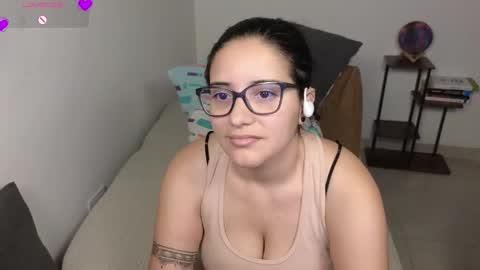 Moon Woman online show from April 18, 4:37 am