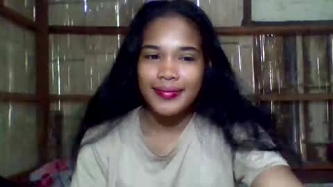 morenagirlpinay18 online show from April 18, 10:09 pm