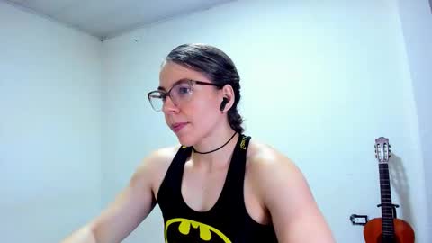 Snapshot of morning_littlestart chatting on October 25, 4:09 am Morning start online show from October 25, 4:09 am