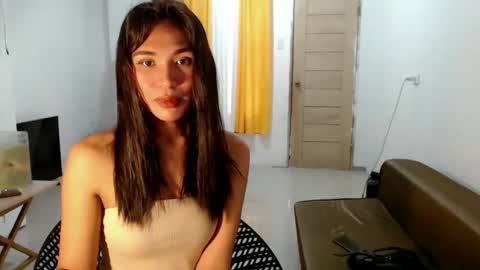 mouiline_rouge69 online show from March 10, 6:50 am