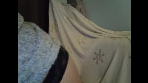 mrazilda online show from March 4, 5:52 pm