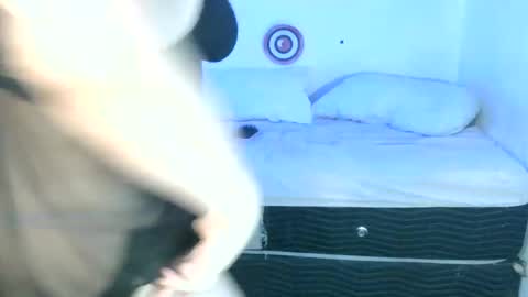 Mrs Venus online show from April 9, 5:21 am