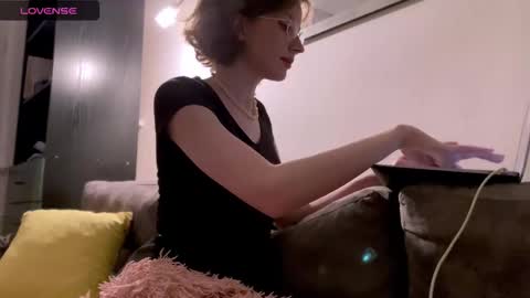 ms_christiana online show from March 23, 5:19 pm