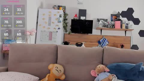 Ms ForYOU online show from November 27, 3:53 am