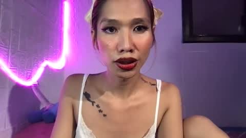 ms_maureenx69x online show from November 16, 9:04 pm