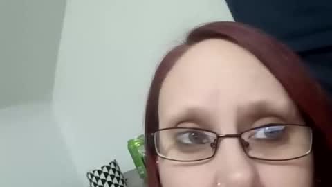 melissa online show from January 12, 3:01 am