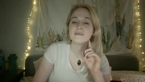 msclairewhatever online show from September 8, 10:42 pm