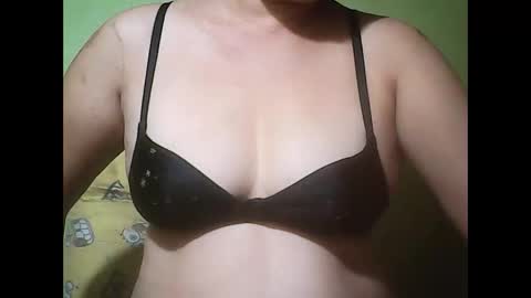 muffy_bunny online show from September 10, 7:58 pm