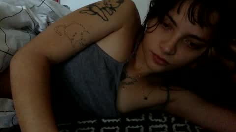 Snapshot of munchi_ chatting on February 10, 12:39 pm online show from February 10, 12:39 pm