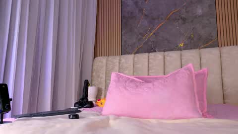 Tell me Sofi  online show from March 26, 3:08 am