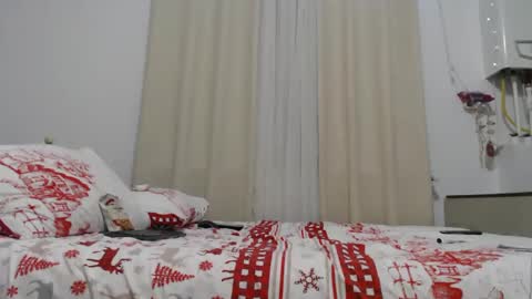 MusclesQueen online show from December 17, 12:23 am