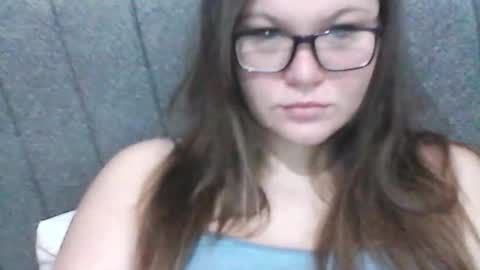 musechic_wild online show from January 12, 1:44 am