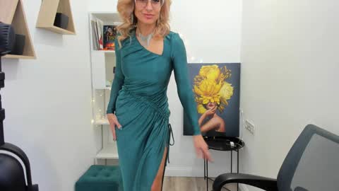 Diana online show from January 30, 11:55 am